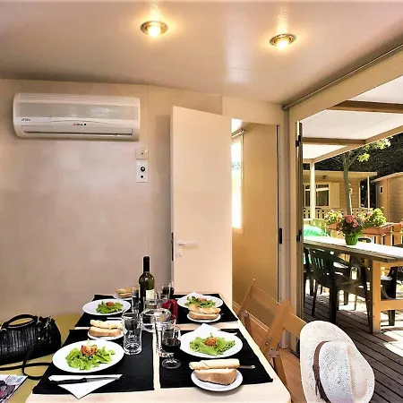Lovely In With Garden Tatil Evi